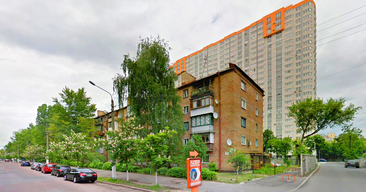 Нотаріус Київ, 01135, вул. Казарменна (Андрющенка), 6-Г, кв. 1, Кузьмич Василь Миколайович