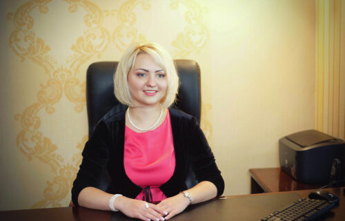 Нотаріус Київ, 03150, вул. Предславинська, 49, Сенюк Мар’яна Василівна