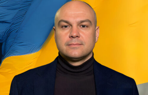 Нотаріус Київ, 04219, проспект Володимира Івасюка, 6-Б, корпус 2, Сперчун Олександр Олександрович